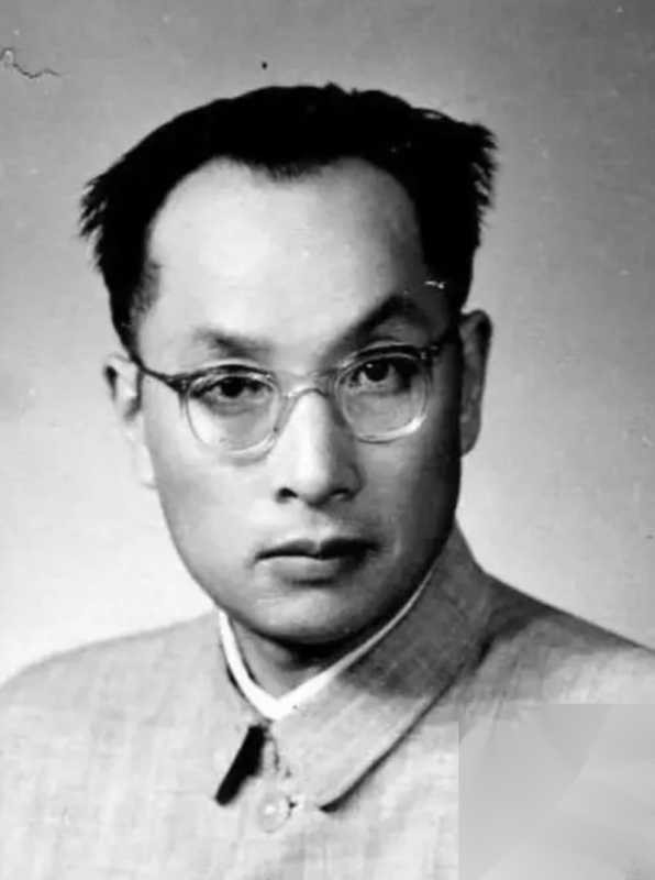 惊爆！李震自杀案，心理压力还是黑暗阴谋
