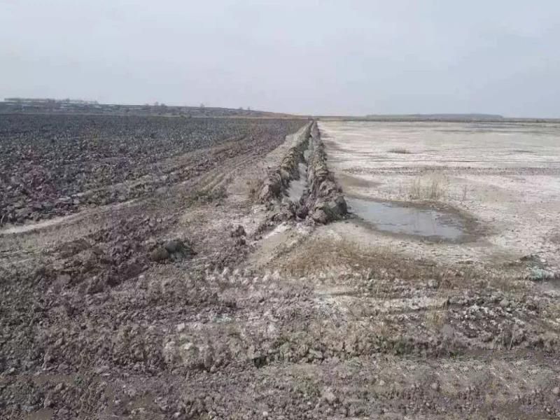 各国卫星观察到中国新疆死亡之海里的宝盆越来越大